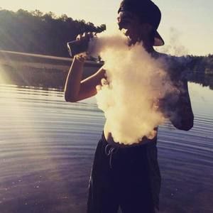 Meet your Posher, Tyler